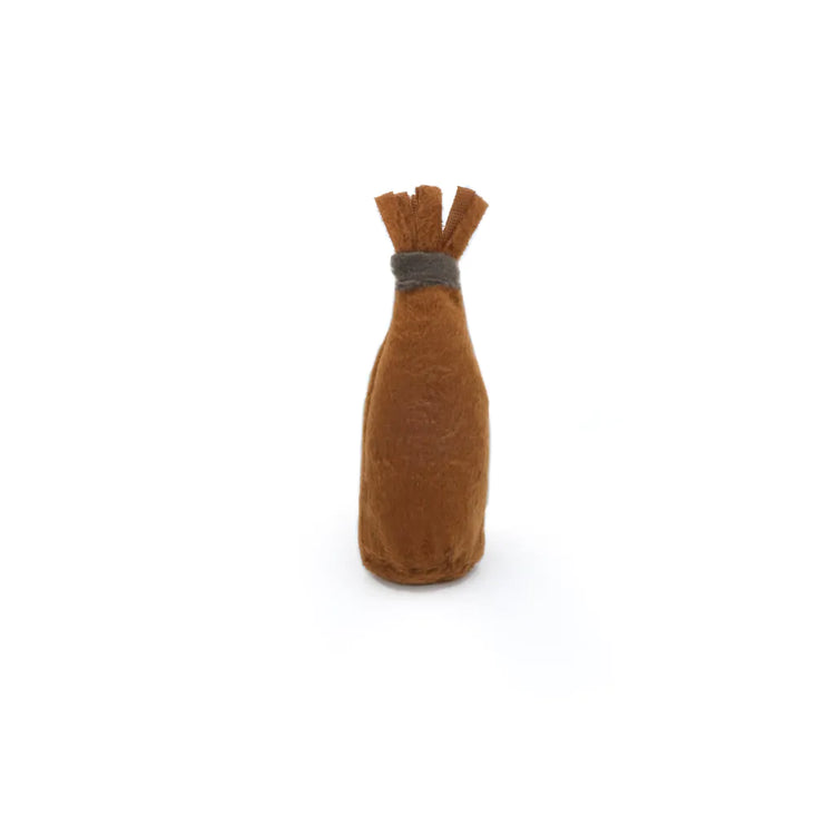 ZippyClaws Catnip Crusherz - Whiskey: Fun and Engaging Catnip Toy for Your Feline Friend